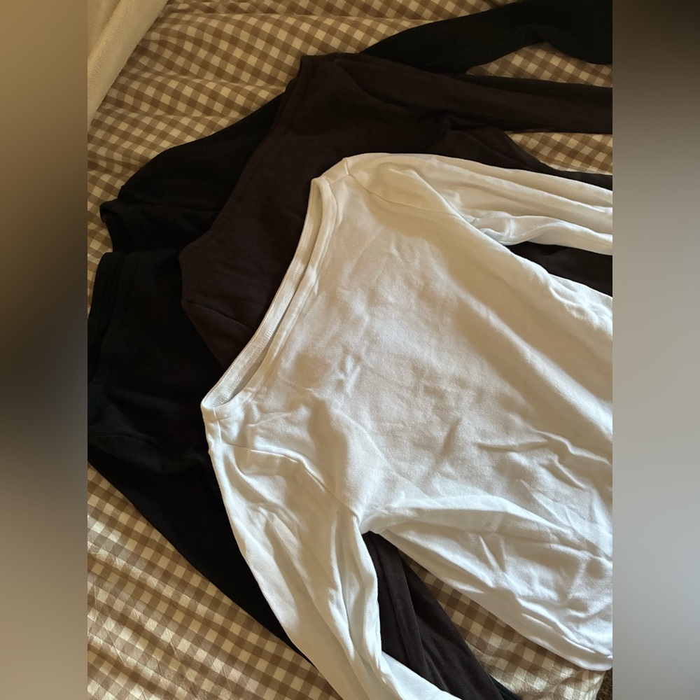 GAP Modern Boatneck T Shirts - Fresh White, Terra Brown & Black XS